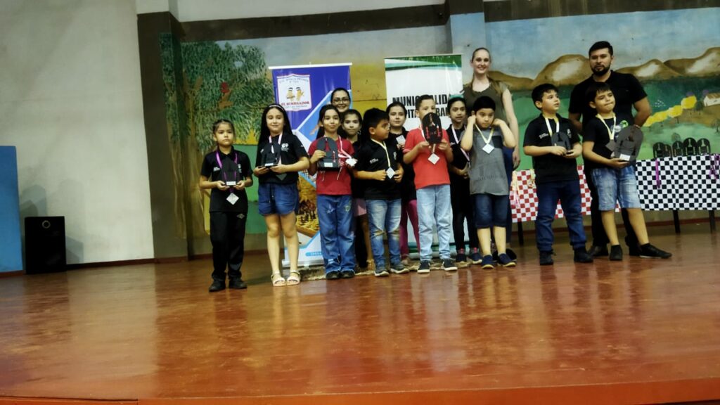 5ta Etapa del Circuito Escolar Ajedrez de Itapúa – Fotos cortesía del colegio “El Sembrador”